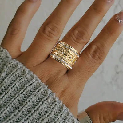 1pc Luxury Women's Fashion Personality Ring | Light Creative Ethnic Style Inlaid With Shiny Imitation Zirconia Design, Suitable For High-end Occasion - Without Box