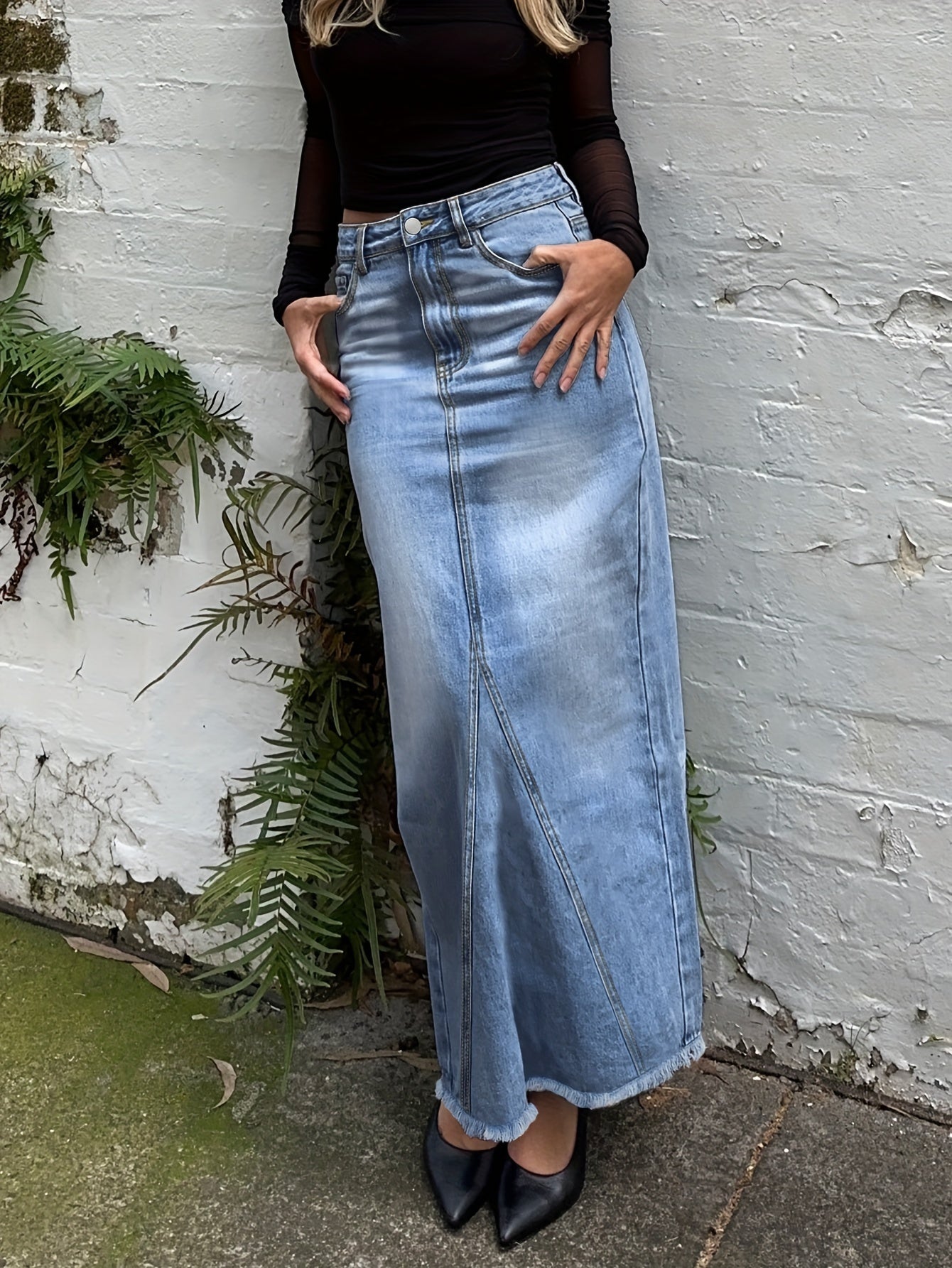 Raw Hem Slash Pocket Maxi Denim Skirt