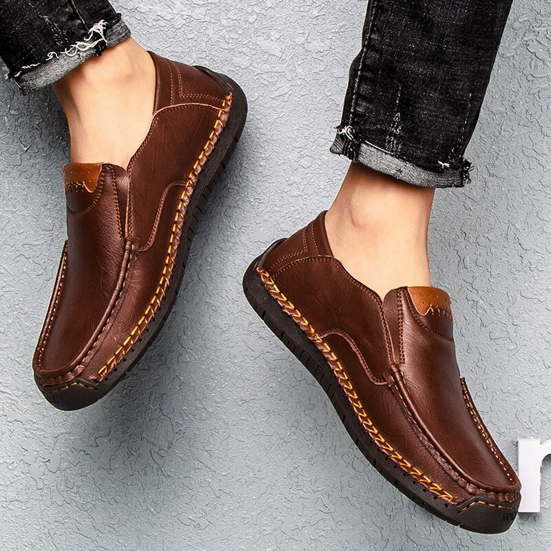 Men Large Size Leather Casual Handmade Comfortable Moccasins Breathable Loafers