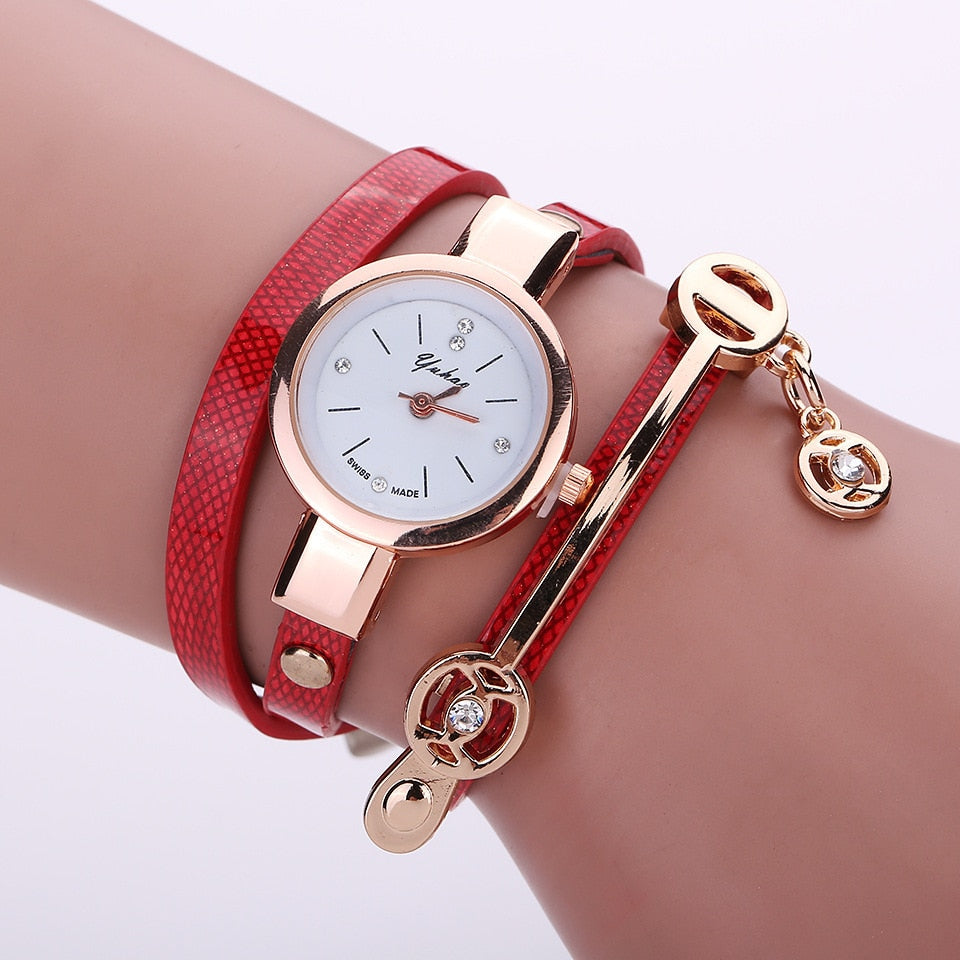 Women Quartz Wristwatch & Casual Bracelet